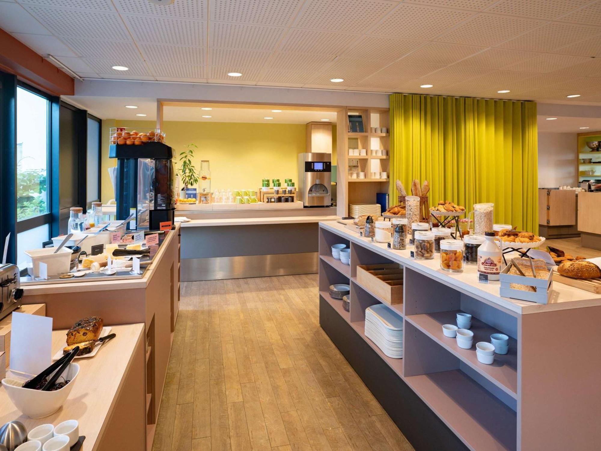 Отель Ibis Styles Гере Экстерьер фото