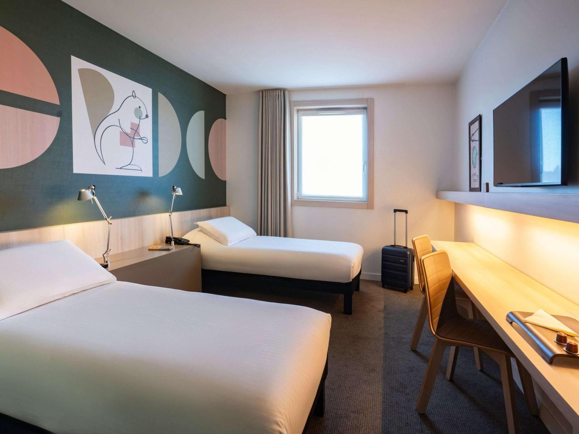 Отель Ibis Styles Гере Экстерьер фото